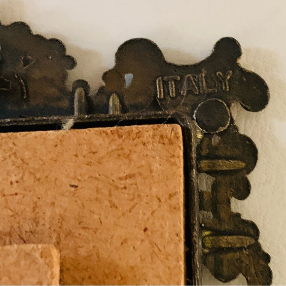 Vintage Victorian scroll Metal Picture Frame Italy 3.5/4.5 inch - Picture 6 of 12